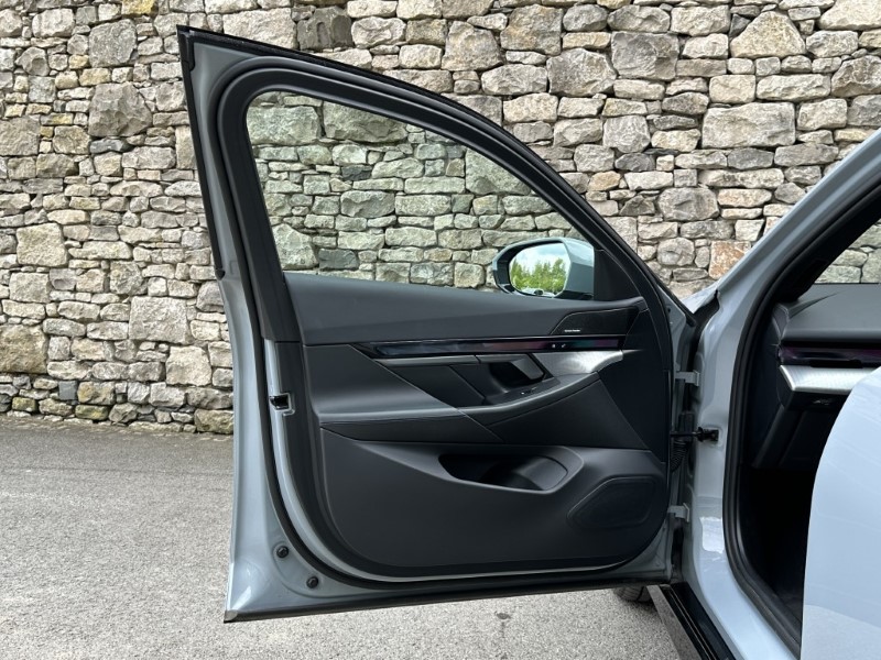 2024 (24) BMW I5 eDrive40 M Sport Saloon 5386188