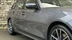 2021 (21) BMW 3 SERIES 320i Sport 5dr Touring 5434201