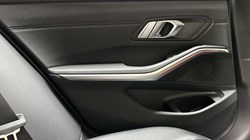 2021 (21) BMW 3 SERIES 320i Sport 5dr Touring 5434140