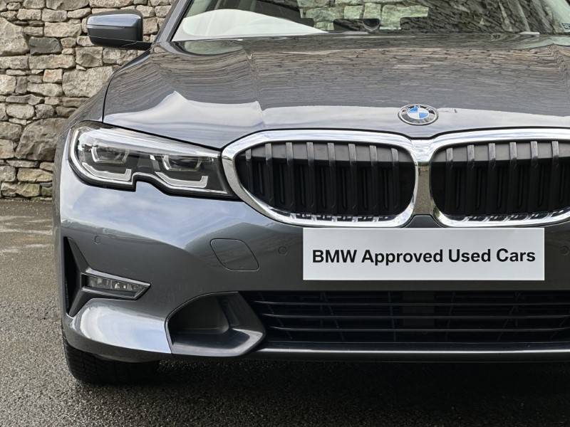 2021 (21) BMW 3 SERIES 320i Sport 5dr Touring  5434196