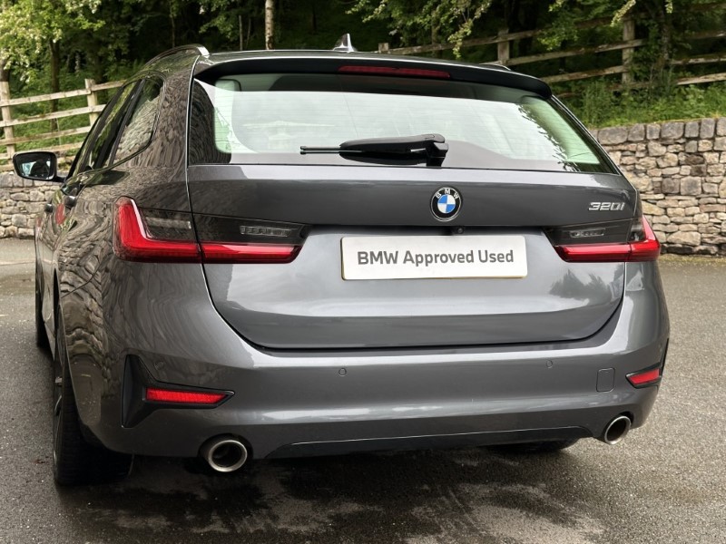 2021 (21) BMW 3 SERIES 320i Sport 5dr Touring  5434133