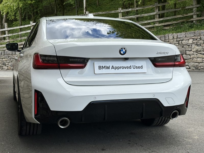 2024 (73) BMW 3 SERIES 320i M Sport 4dr Step Auto 5339615