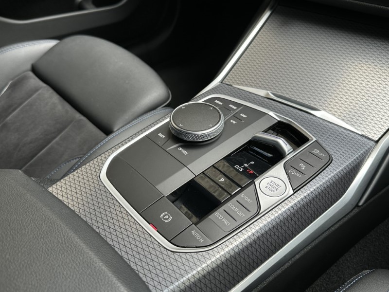 2024 (73) BMW 3 SERIES 320i M Sport 4dr Step Auto 5339629