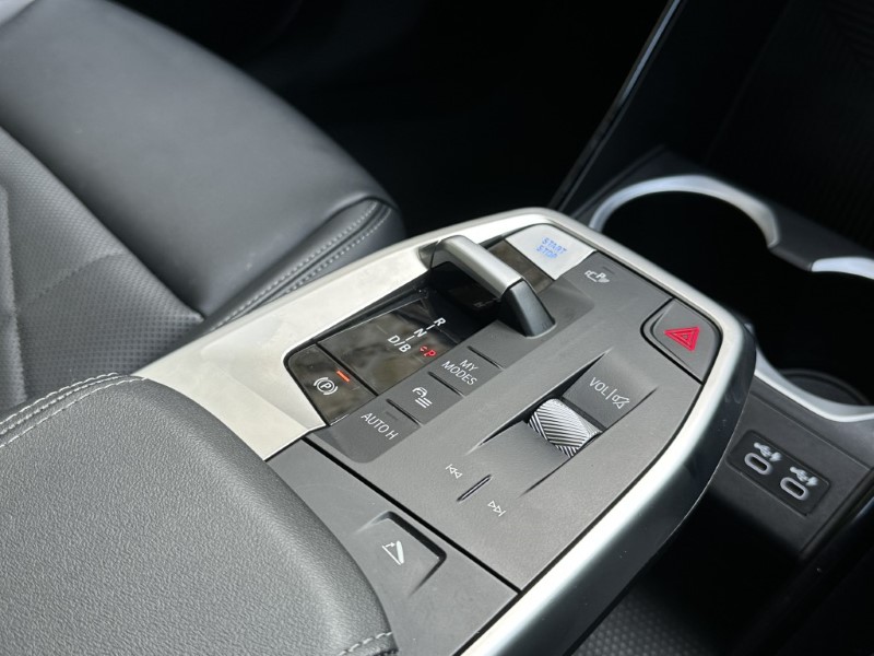 2024 (24) BMW iX1 eDrive20 xLine 5dr 5424079