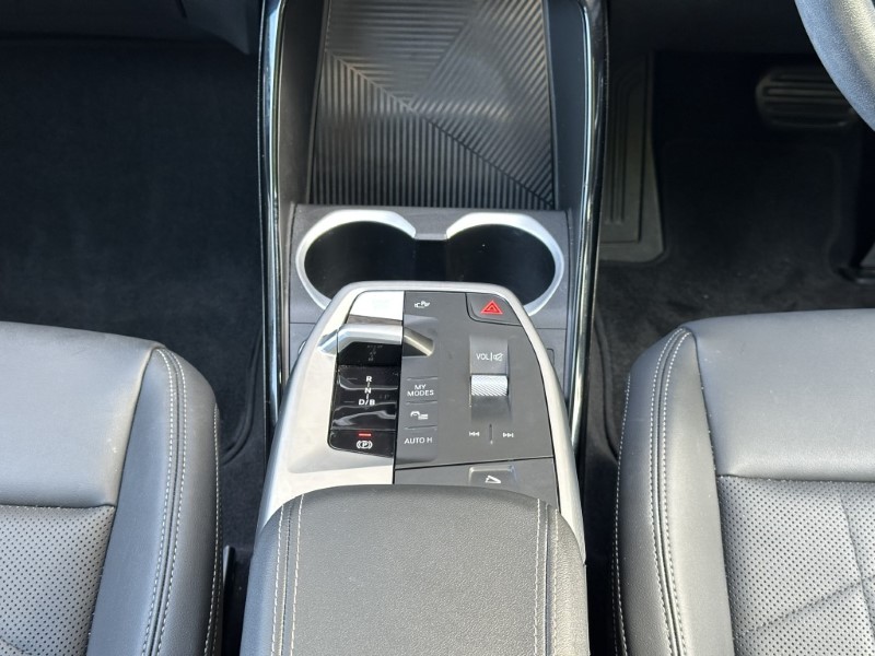 2024 (24) BMW iX1 eDrive20 xLine 5dr 5424109