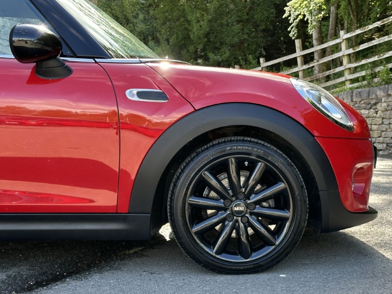 2018 (18) MINI HATCHBACK 1.5 Cooper 3dr 5397568