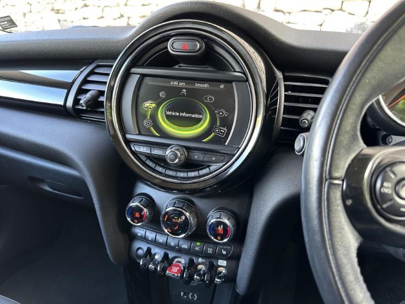 2018 (18) MINI HATCHBACK 1.5 Cooper 3dr 5397553
