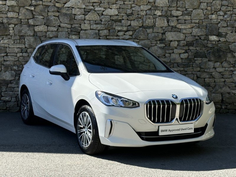 2025 (75) BMW 2 SERIES 223i Luxury 5dr 