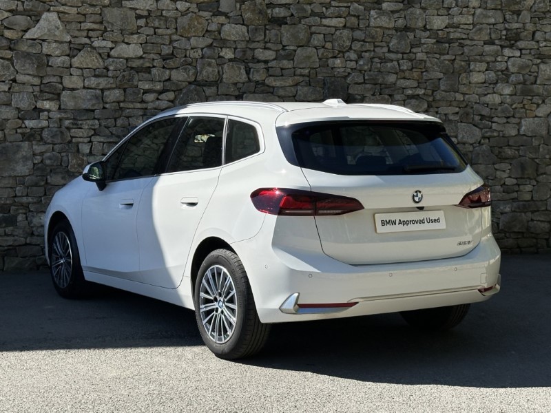 2025 (75) BMW 2 SERIES 223i Luxury 5dr  1