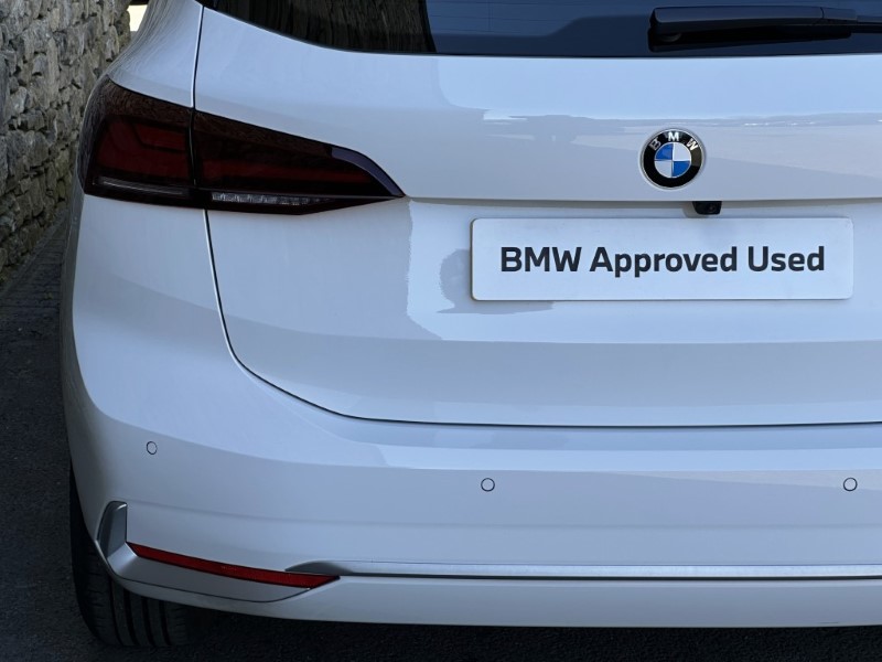 2025 (75) BMW 2 SERIES 223i Luxury 5dr  5354111