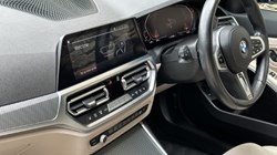 2021 (21) BMW 3 SERIES 320i xDrive M Sport 4dr Saloon 5376597