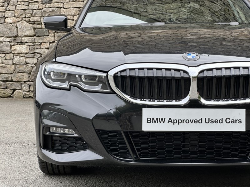 2021 (21) BMW 3 SERIES 320i xDrive M Sport 4dr Saloon 5376629