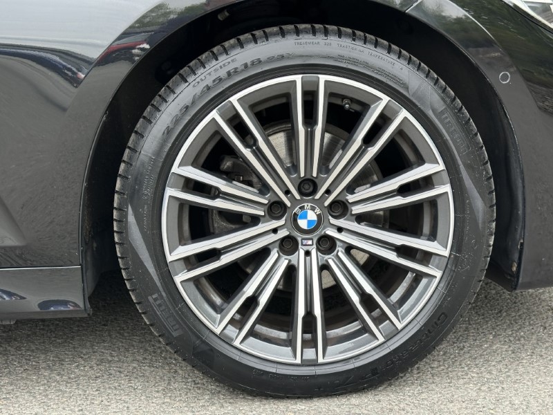 2021 (21) BMW 3 SERIES 320i xDrive M Sport 4dr Saloon 5376633