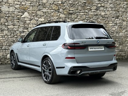2023 (23) BMW X7 xDrive40d MHT M Sport 5dr