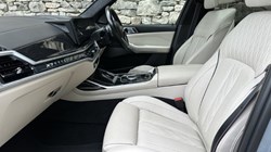 2023 (23) BMW X7 xDrive40d MHT M Sport 5dr 5463169