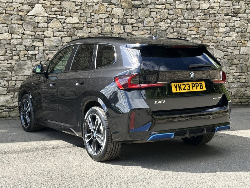 2023 (23) BMW iX1 xDrive30 M Sport 1