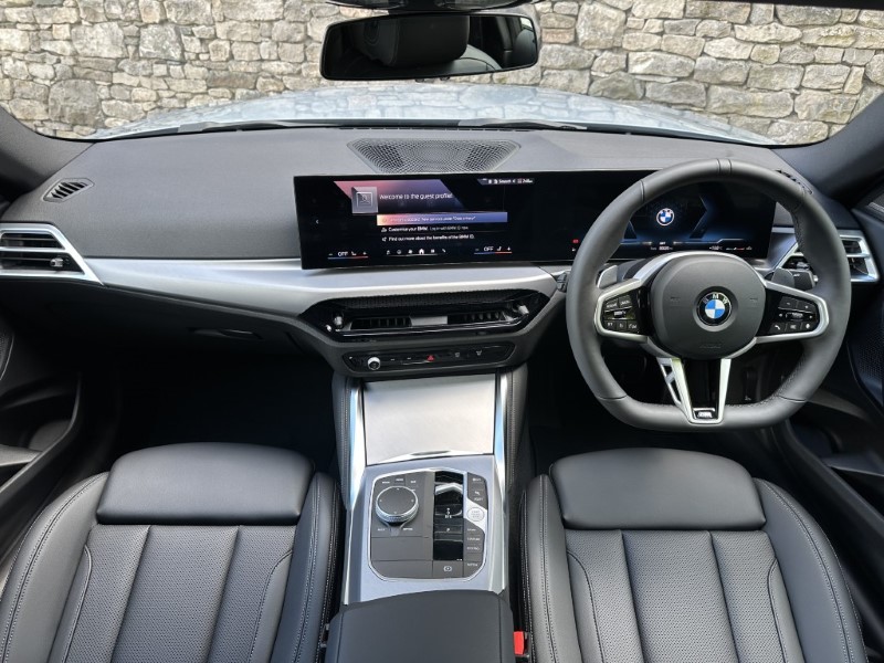 2026 (26) BMW 2 SERIES 220i M Sport 2dr Coupe 5354288
