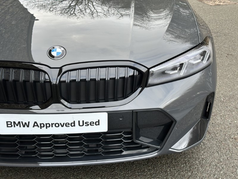 2026 (26) BMW 3 SERIES 320i M Sport 4dr Saloon 5366968