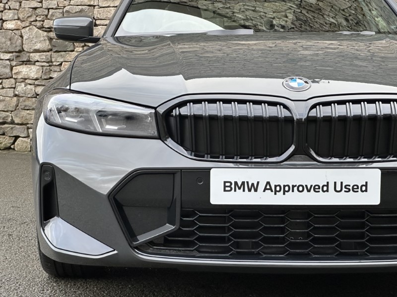 2026 (26) BMW 3 SERIES 320i M Sport 4dr Saloon 5366964