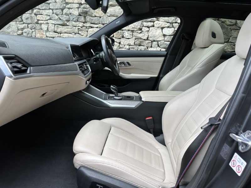 2019 (69) BMW 3 SERIES 330i M Sport 5dr Touring  5412880
