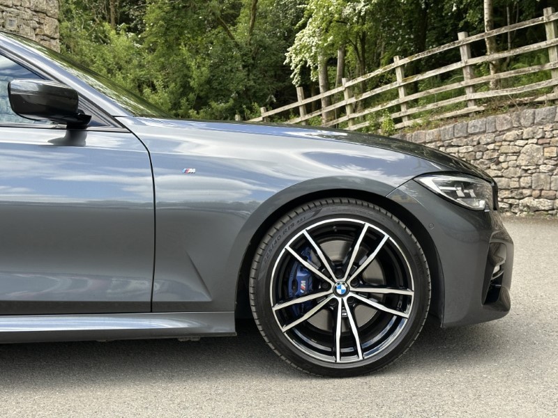 2019 (69) BMW 3 SERIES 330i M Sport 5dr Touring  5412921