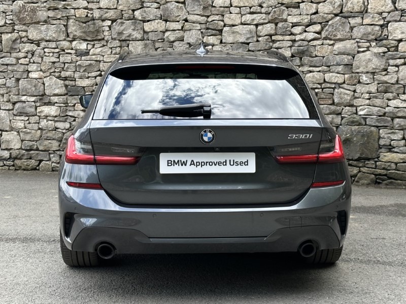 2019 (69) BMW 3 SERIES 330i M Sport 5dr Touring  5412895