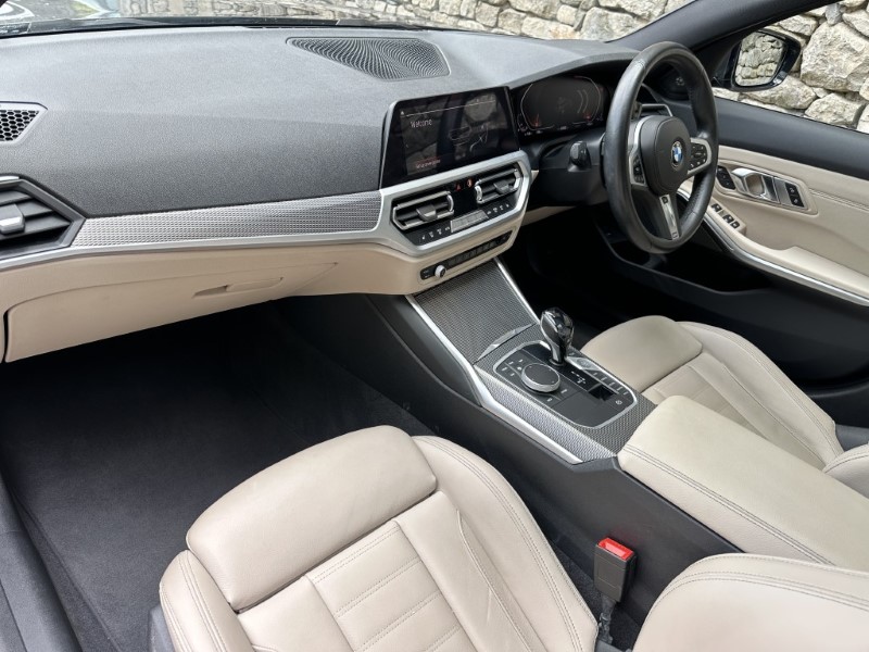 2019 (69) BMW 3 SERIES 330i M Sport 5dr Touring  5412881