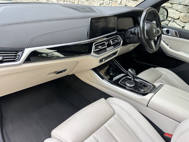 2021 (21) BMW X5 xDrive45e M Sport 5dr  5437701