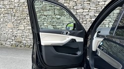 2021 (21) BMW X5 xDrive45e M Sport 5dr 5437717