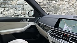 2021 (21) BMW X5 xDrive45e M Sport 5dr 5437683