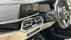 2021 (21) BMW X5 xDrive45e M Sport 5dr 5437702