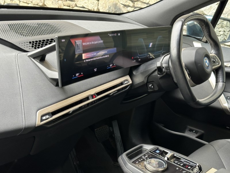 2022 (72) BMW iX 240kW xDrive40 M Sport Edition 76.6kWh 5dr Auto 5424349
