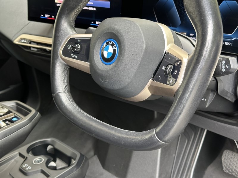 2022 (72) BMW iX 240kW xDrive40 M Sport Edition 76.6kWh 5dr Auto 5424340
