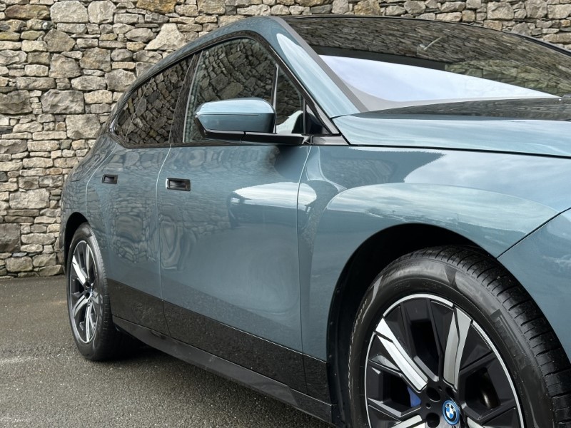 2022 (72) BMW iX 240kW xDrive40 M Sport Edition 76.6kWh 5dr Auto 5424390