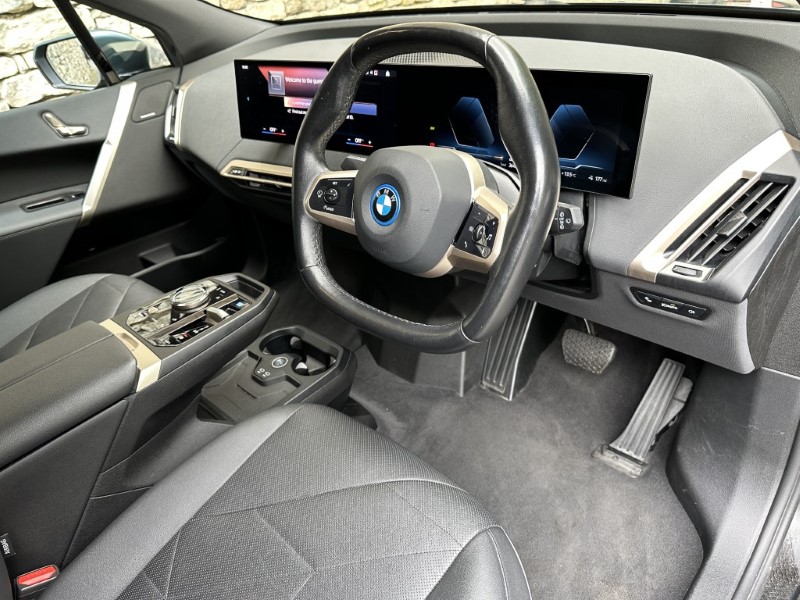 2022 (72) BMW iX 240kW xDrive40 M Sport Edition 76.6kWh 5dr Auto 5424338
