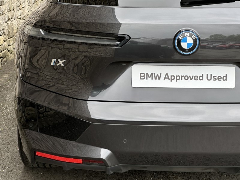 2022 (72) BMW iX xDrive40 M Sport Edition  5428219