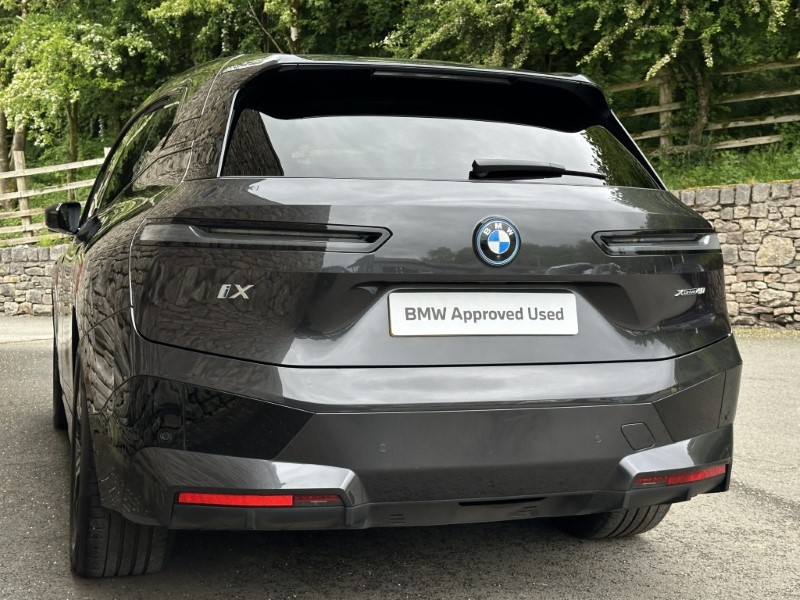 2022 (72) BMW iX xDrive40 M Sport Edition  5428218