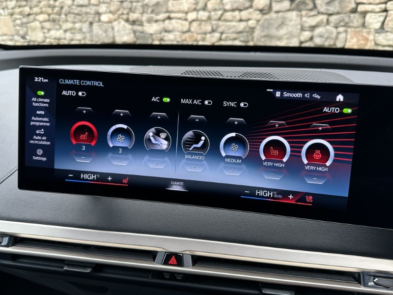 2022 (72) BMW iX xDrive40 M Sport Edition  5428251