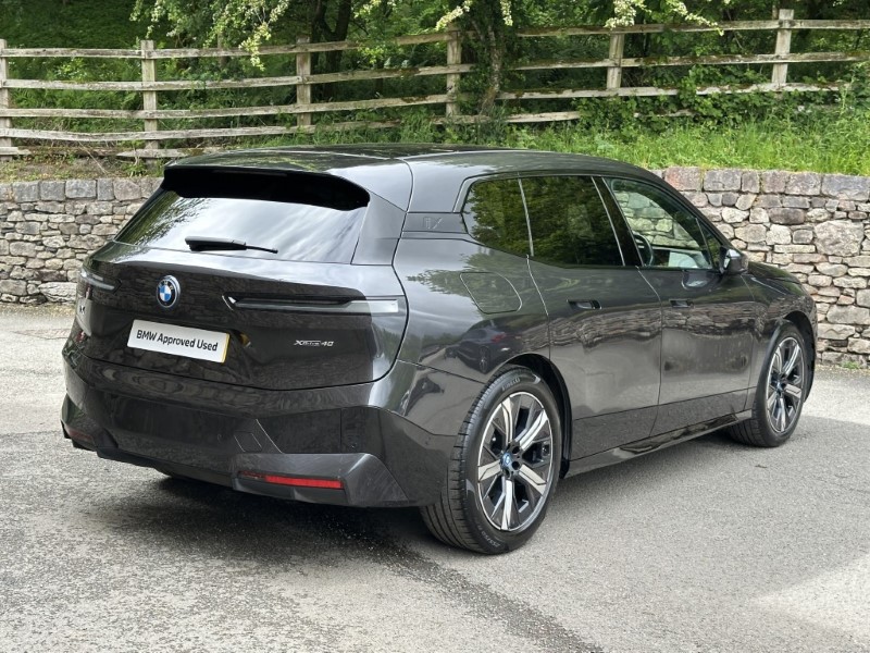 2022 (72) BMW iX xDrive40 M Sport Edition  5428285