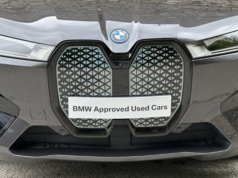 2022 (72) BMW iX xDrive40 M Sport Edition  5428278