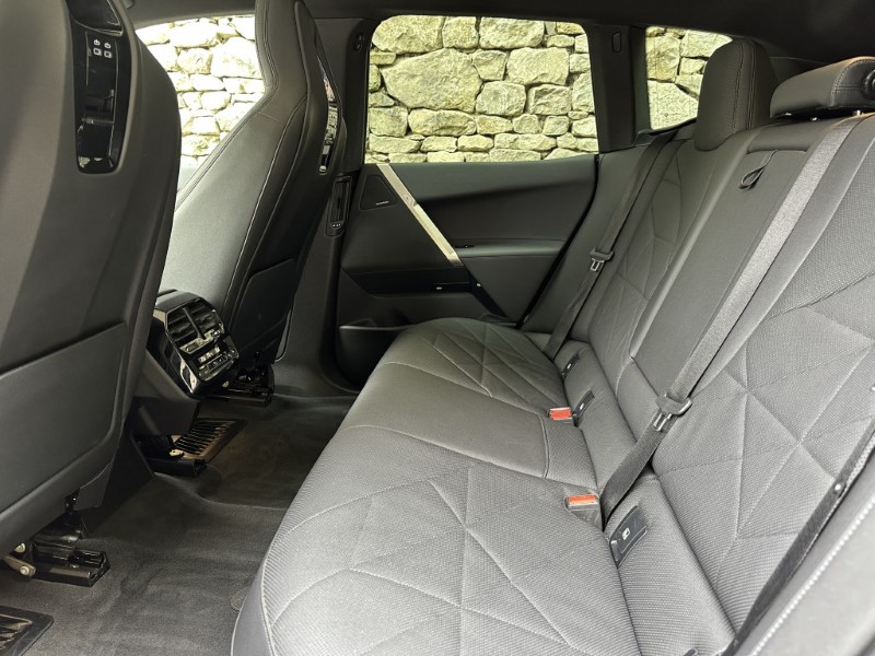 2022 (72) BMW iX xDrive40 M Sport Edition  5428240