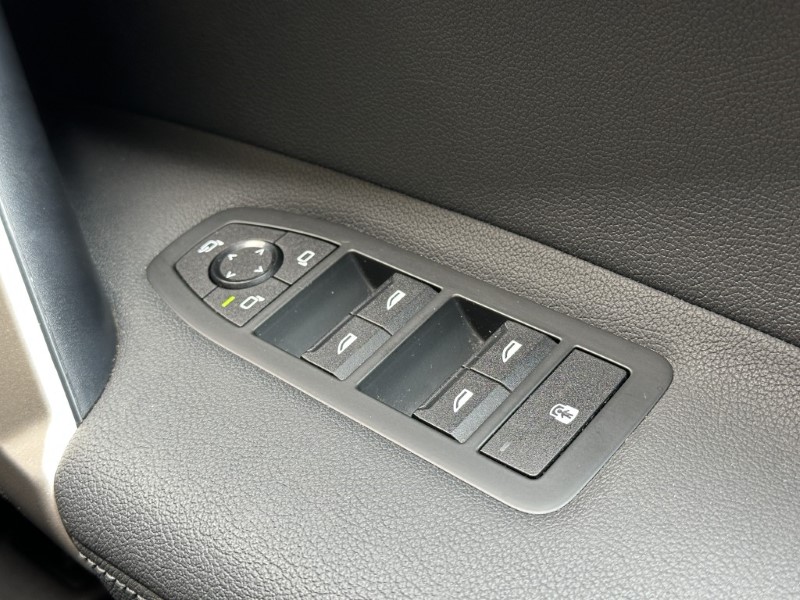 2022 (72) BMW iX xDrive40 M Sport Edition  5428231