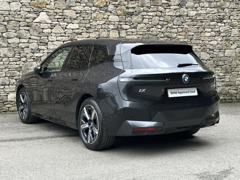 2022 (72) BMW iX xDrive40 M Sport Edition  1