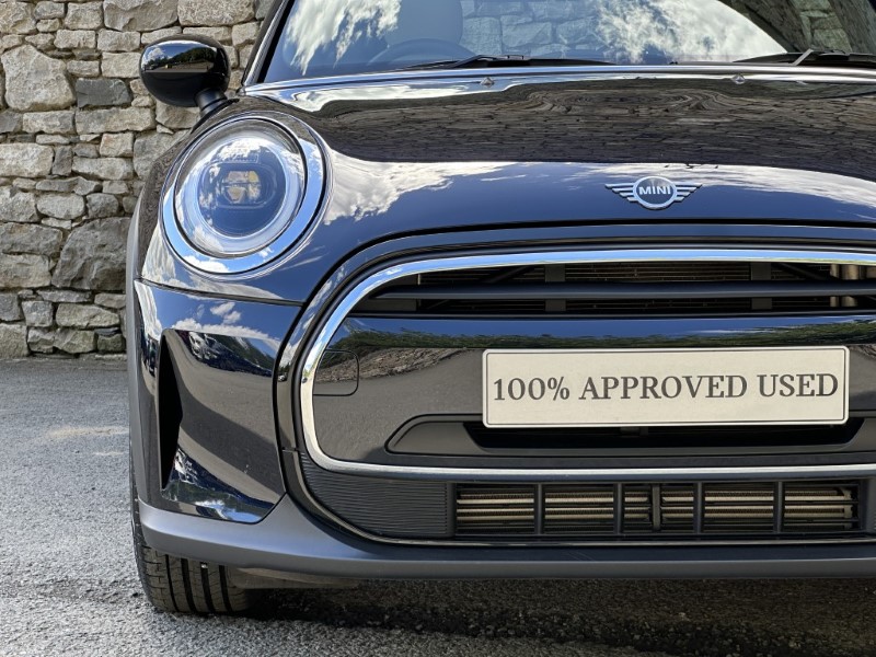 2022 (72) MINI HATCHBACK 1.5 Cooper Exclusive II 3dr Auto 5412528