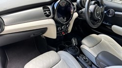 2022 (72) MINI HATCHBACK 1.5 Cooper Exclusive II 3dr Auto 5412497