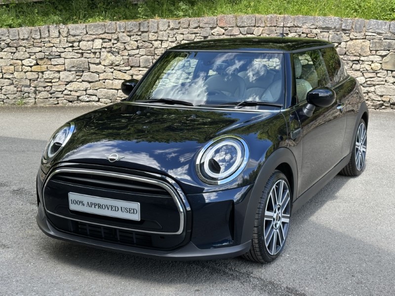 2022 (72) MINI HATCHBACK 1.5 Cooper Exclusive II 3dr Auto 5412520