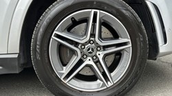 2020 (70) MERCEDES-BENZ GLE 300d 4Matic AMG Line Premium 5dr 9G-Tronic 5405197