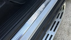 2020 (70) MERCEDES-BENZ GLE 300d 4Matic AMG Line Premium 5dr 9G-Tronic 5405144