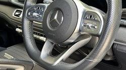 2020 (70) MERCEDES-BENZ GLE 300d 4Matic AMG Line Premium 5dr 9G-Tronic 5405142