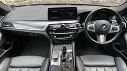 2022 (22) BMW 5 SERIES 520d xDrive MHT M Sport 5dr 5413757